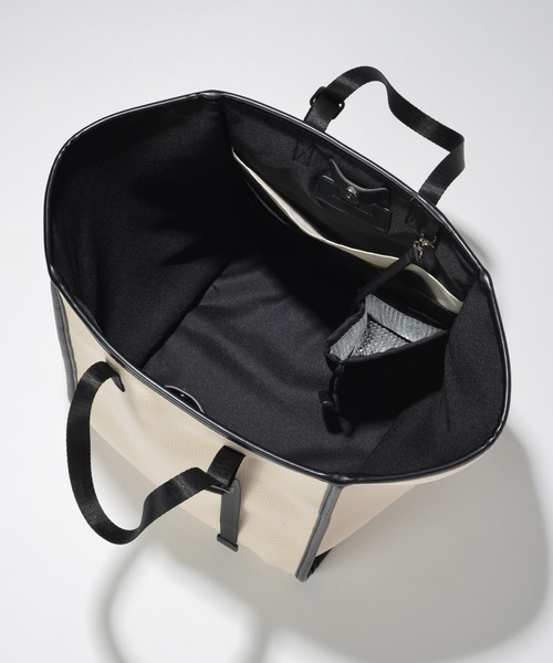 SOLPRESA（ソルプレーサ）の「【SOLPRESA】ボンディングトートバッグ ポーチセット　マザーズバッグ（トートバッグ・レディース・ブラック/グレー/ライトベージュ/ピンク/カーキ/モカ・FREE）」の21枚目の写真