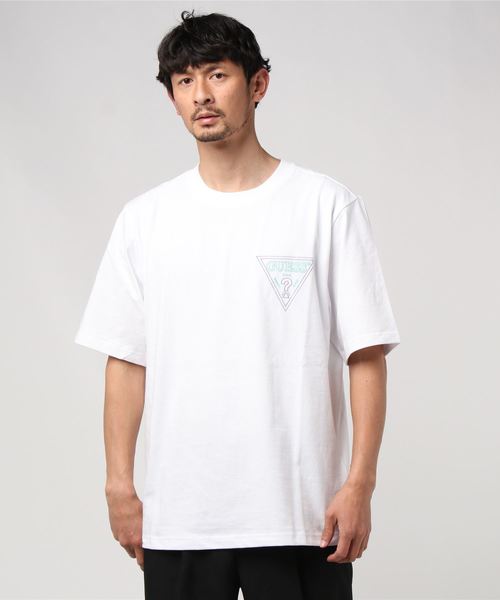 Guess(�Q�X)��EMBROIDERY TRIANGLE LOGO TEE(T�V���c/�J�b�g�\�[)