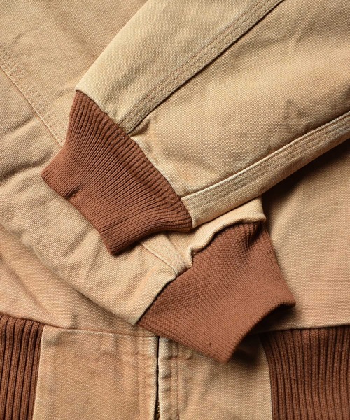 Carhartt(カーハート)の「【ヴィンテージ古着】Carhartt/カーハート ダック地 アクティブパーカー(ブルゾン・メンズ・ブラウン・MEDIUM)」の5枚目の写真