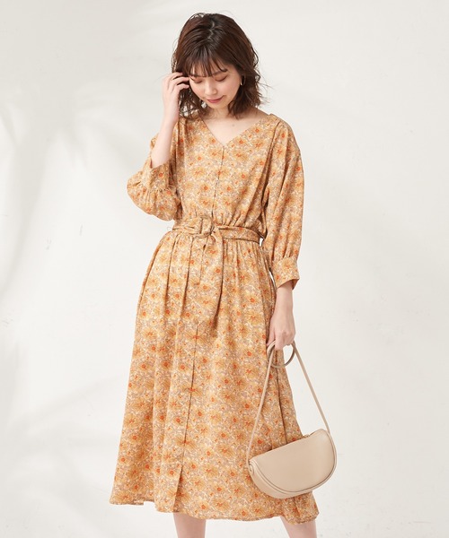 natural couture(ナチュラルクチュール)の「ギャザースリーブ2WAYワンピース(ワンピース・レディース・カーキ/サックスブルー/その他2/ライトベージュ/ブラック/その他1・FREE)」の5枚目の写真