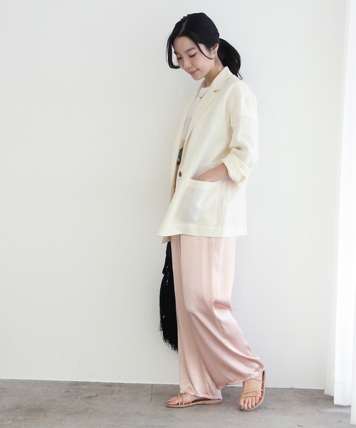 ADAM ET ROPE'（アダムエロペ）の「LINEN　ルーズジャケット（テーラードジャケット・レディース・ホワイト系その他/イエロー系その他・FREE）」の6枚目の写真