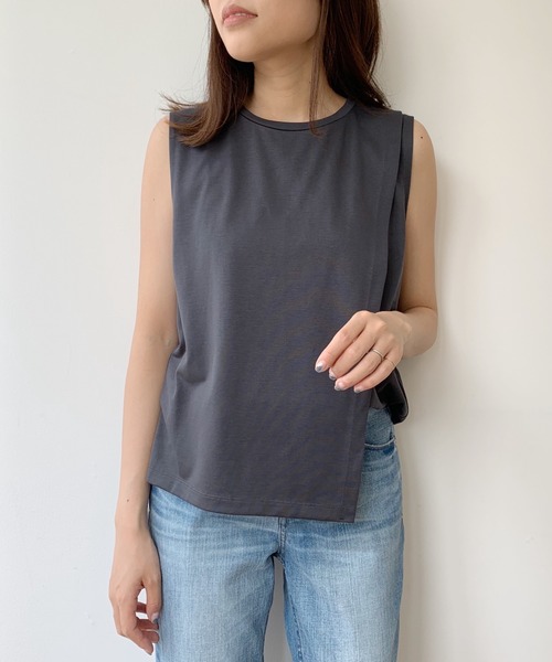 LOUNGEDRESS（ラウンジドレス）の「アシンメトリータンク（タンクトップ・レディース・ホワイト/ダークグレー・FREE）」の8枚目の写真