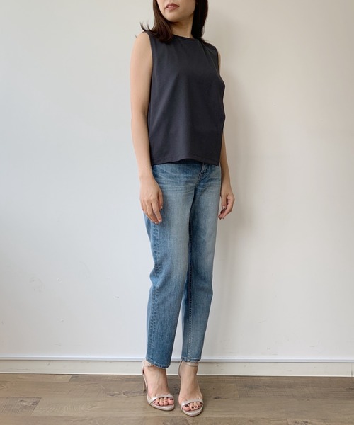 LOUNGEDRESS（ラウンジドレス）の「アシンメトリータンク（タンクトップ・レディース・ホワイト/ダークグレー・FREE）」の11枚目の写真