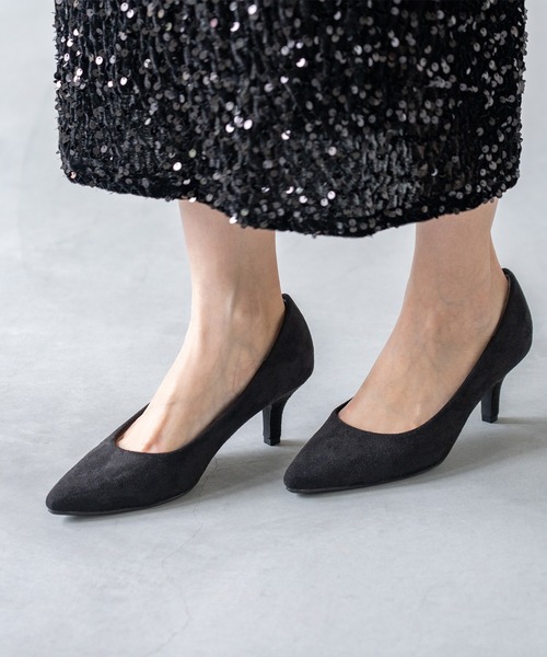 menue（メヌエ）の「【ふわっと軽い エアスイート】走れるパンプス 6cmヒールver.（パンプス・レディース・チャコールアッシュ/ライトブラウン/ブラック系その他4/ベージュ系その他2/ゴールド/ベージュ系その他/パイソン/ブラック系その他3/ブラック/ブルー系その他/グレイッシュベージュ/ブラック系その他2/ブラック系その他/ボルドー/その他/アイボリー/ブラック系その他5/ブラック系その他6/ベージュ系その他3/ライトグレー・24.5cm/26.5cm/26cm/24cm/23.5cm/25.5cm/21.5cm/22.5cm/22cm/23cm/25cm/22.0cm/23.0cm/25.0cm/26.0cm/24.0cm/21.0cm）」の3枚目の写真