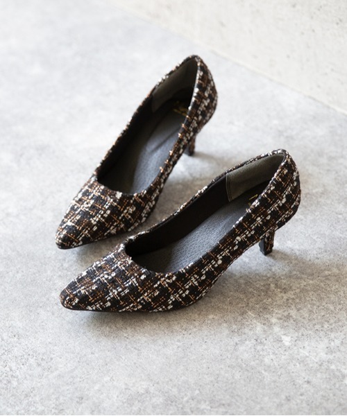 menue（メヌエ）の「【ふわっと軽い エアスイート】走れるパンプス 6cmヒールver.（パンプス・レディース・チャコールアッシュ/ライトブラウン/ブラック系その他4/ベージュ系その他2/ゴールド/ベージュ系その他/パイソン/ブラック系その他3/ブラック/ブルー系その他/グレイッシュベージュ/ブラック系その他2/ブラック系その他/ボルドー/その他/アイボリー/ブラック系その他5/ブラック系その他6/ベージュ系その他3/ライトグレー・24.5cm/26.5cm/26cm/24cm/23.5cm/25.5cm/21.5cm/22.5cm/22cm/23cm/25cm/22.0cm/23.0cm/25.0cm/26.0cm/24.0cm/21.0cm）」の5枚目の写真