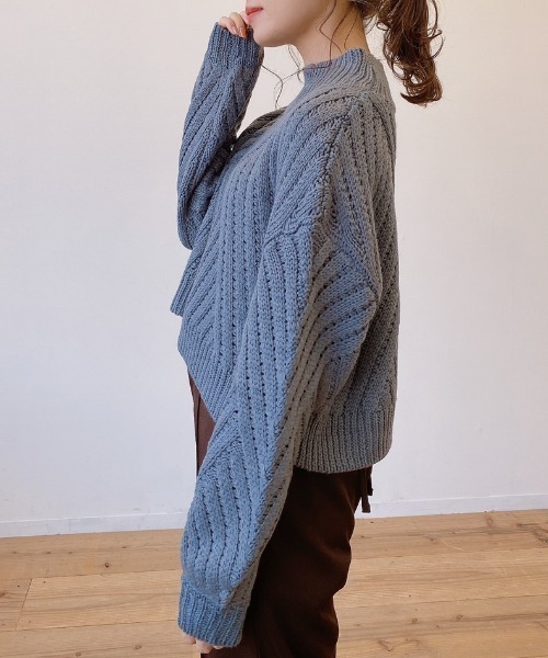 VANNIE U（ヴァニーユー）の「ハイネックぽこぽこショートニット（ニット/セーター・レディース・ブラウン/オリーブ/ブルー/ナチュラル・FREE）」の17枚目の写真