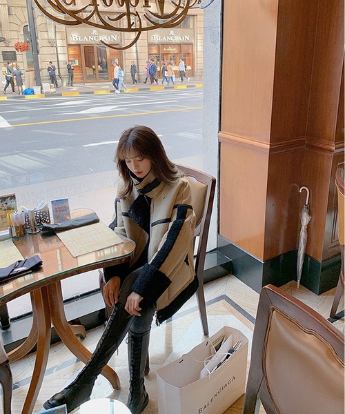 Girly Doll(ガーリードール)の「エコムートンボアジャケット(ブルゾン・レディース・ブラック/ブラウン/グレー/キャメル・FREE)」の16枚目の写真