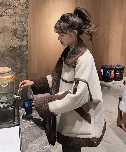 Girly Doll（ガーリードール）の「エコムートンボアジャケット