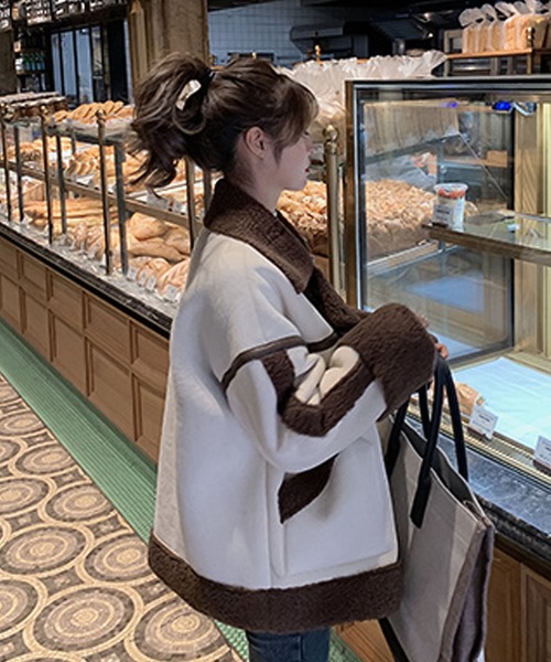 Girly Doll（ガーリードール）の「エコムートンボアジャケット