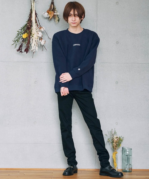 CONVERSE(コンバース)の「CONVERSE/コンバース 別注 ボア センター刺繍ロゴ ビッグシルエット クルーネックスウェット/クルーネックボアトレーナー(スウェット・メンズ・ベージュ/ブラウン/ブラック/ナチュラル/ネイビー・FREE)」の11枚目の写真