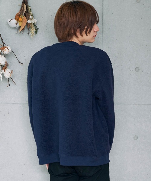 CONVERSE(コンバース)の「CONVERSE/コンバース 別注 ボア センター刺繍ロゴ ビッグシルエット クルーネックスウェット/クルーネックボアトレーナー(スウェット・メンズ・ベージュ/ブラウン/ブラック/ナチュラル/ネイビー・FREE)」の14枚目の写真