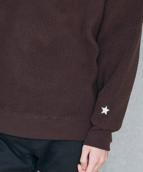 CONVERSE(コンバース)の「CONVERSE/コンバース 別注 ボア センター刺繍ロゴ ビッグシルエット クルーネックスウェット/クルーネックボアトレーナー(スウェット・メンズ・ベージュ/ブラウン/ブラック/ナチュラル/ネイビー・FREE)」の17枚目の写真