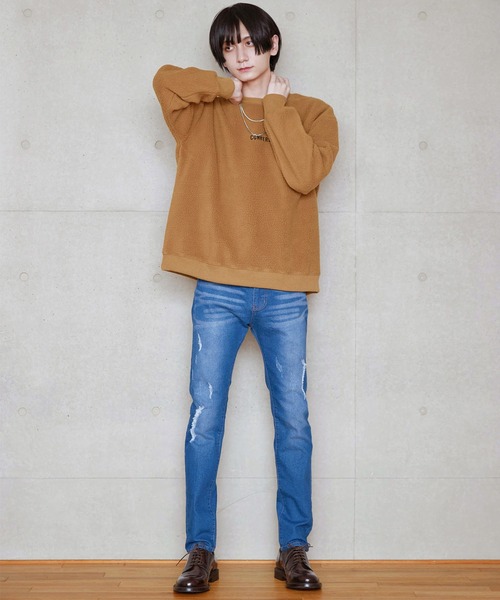 CONVERSE(コンバース)の「CONVERSE/コンバース 別注 ボア センター刺繍ロゴ ビッグシルエット クルーネックスウェット/クルーネックボアトレーナー(スウェット・メンズ・ベージュ/ブラウン/ブラック/ナチュラル/ネイビー・FREE)」の19枚目の写真