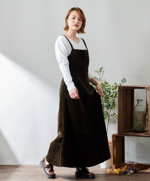 e.r.g*（イーアールジー）の「ＶネックレースＴｅｅ（Tシャツ/カットソー・レディース・ブラック/オフホワイト/ピンク/ブラウン・M）」の7枚目の写真