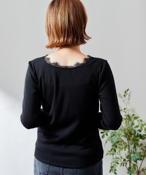 e.r.g*（イーアールジー）の「ＶネックレースＴｅｅ（Tシャツ/カットソー・レディース・ブラック/オフホワイト/ピンク/ブラウン・M）」の14枚目の写真