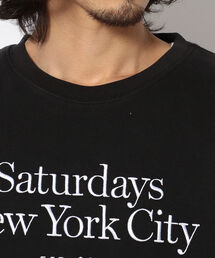 【関税込み】Saturdays NYC ブラック Bowery スウェットシャツ Saturdays NYCのブラック Bowery スウェットシャツがセール中