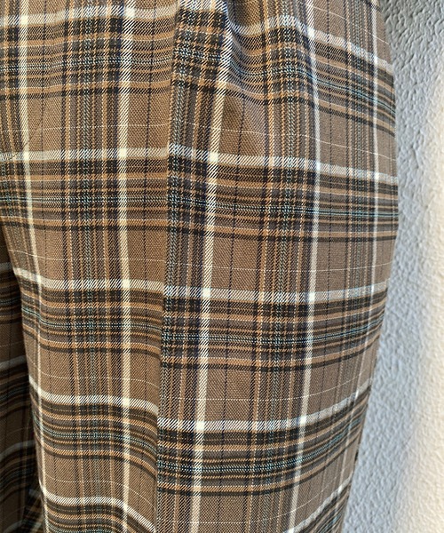 one after another NICE CLAUP（ワンアフターアナザーナイスクラップ）の「【ZOZO限定】カラーテーパードパンツ（スラックス・レディース・ブラウン/アイボリー/ブラウン系その他/ベージュ系その他/オレンジ系その他・FREE）」の18枚目の写真