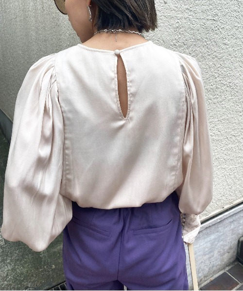 Ameri（アメリ）の「UNDRESSED LACE CUFFS BLOUSE（シャツ/ブラウス・レディース・チャコールグレー/グリーン/アイボリー・FREE）」の5枚目の写真