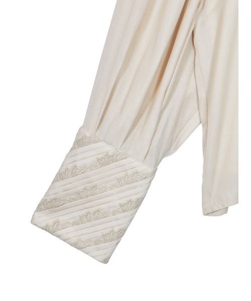 Ameri（アメリ）の「UNDRESSED LACE CUFFS BLOUSE（シャツ