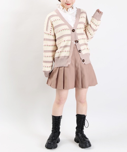 WC(ダブル シー)の「WC/チューリップ柄カーディガン(カーディガン/ボレロ・レディース・ブラック/ベージュ/ピンク・FREE)」の6枚目の写真