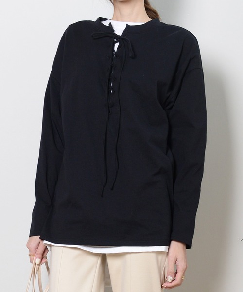shopnikoniko(ショップニコニコ)の「2wayレースアップトップス(Tシャツ/カットソー・レディース・ブラック/オフホワイト/グリーン/ライトベージュ・フリー)」の2枚目の写真
