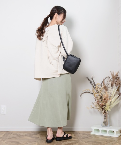 shopnikoniko(ショップニコニコ)の「2wayレースアップトップス(Tシャツ/カットソー・レディース・ブラック/オフホワイト/グリーン/ライトベージュ・フリー)」の12枚目の写真