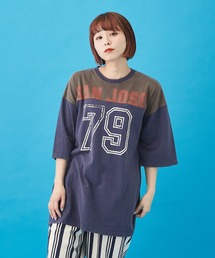 CUBE SUGAR（キューブシュガー）の「OE天竺 パウダー加工 切替プリント アメフトTシャツ（Tシャツ/カットソー）」