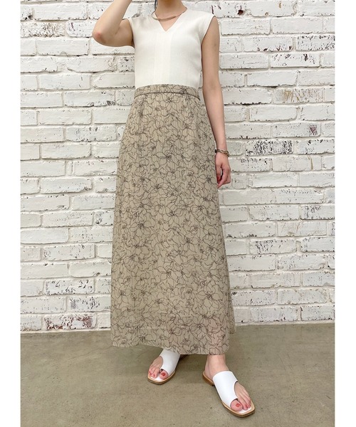 LOUNGEDRESS(ラウンジドレス)の「フラワーナロースカート(スカート・レディース・ブラック/ベージュ・FREE)」の7枚目の写真