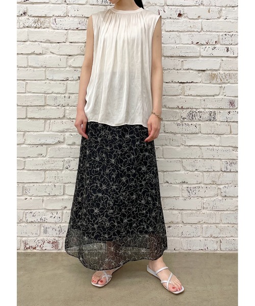 LOUNGEDRESS(ラウンジドレス)の「フラワーナロースカート(スカート・レディース・ブラック/ベージュ・FREE)」の17枚目の写真