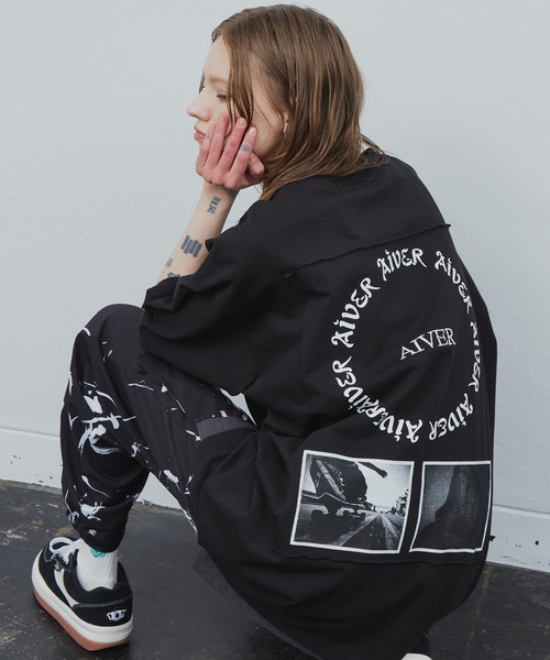 AIVER（アイバー）の「AIVER　カットオフパッチシルケットS/SビッグTEE（Tシャツ/カットソー・メンズ・チャコールグレー/ブラック/ナチュラル・MEDIUM/LARGE）」の2枚目の写真