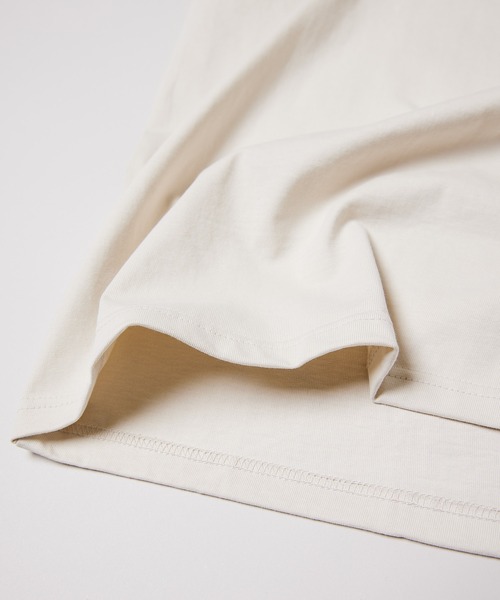 AIVER（アイバー）の「AIVER　カットオフパッチシルケットS/SビッグTEE（Tシャツ/カットソー・メンズ・チャコールグレー/ブラック/ナチュラル・MEDIUM/LARGE）」の8枚目の写真