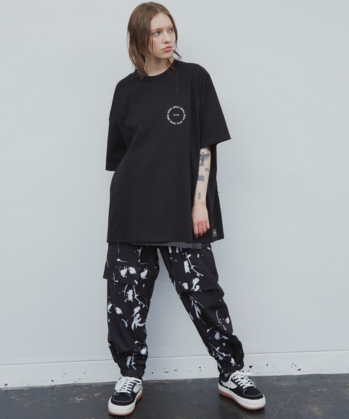 AIVER（アイバー）の「AIVER　カットオフパッチシルケットS/SビッグTEE（Tシャツ/カットソー・メンズ・チャコールグレー/ブラック/ナチュラル・MEDIUM/LARGE）」の21枚目の写真