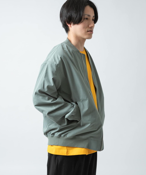 ITEMS URBANRESEARCH（アイテムズ アーバンリサーチ）の「エステルポプリン MA-1（その他アウター・メンズ・ブラック/ベージュ/ライトブルー/カーキ・MEDIUM/LARGE）」の12枚目の写真