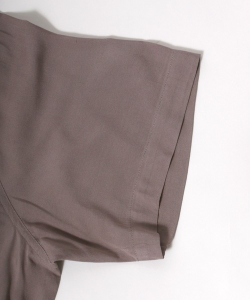 MARUKAWA(マルカワ)の「レーヨン 総柄 無地 オープンカラーアロハシャツ/リゾートシャツ(シャツ/ブラウス・メンズ・ブラック/ベージュ/カーキ/ブルー/その他/その他1/ホワイト系その他/ブラック系その他2/ベージュ系その他/ブルー系その他/グレー系その他/ブルー系その他2/ブラック系その他/ホワイト系その他2・LL/M/L/S)」の22枚目の写真