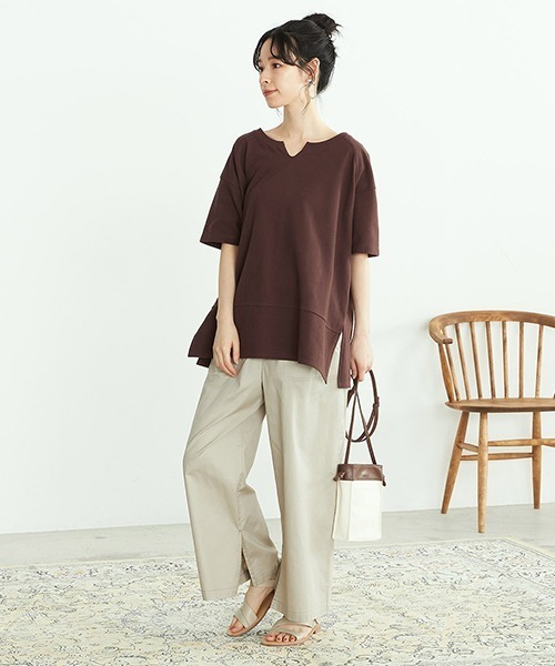 ONIGIRI（オニギリ）の「スリット　ワイドパンツ（その他パンツ・レディース・ホワイト/ベージュ・SMALL/MEDIUM/LARGE）」の7枚目の写真