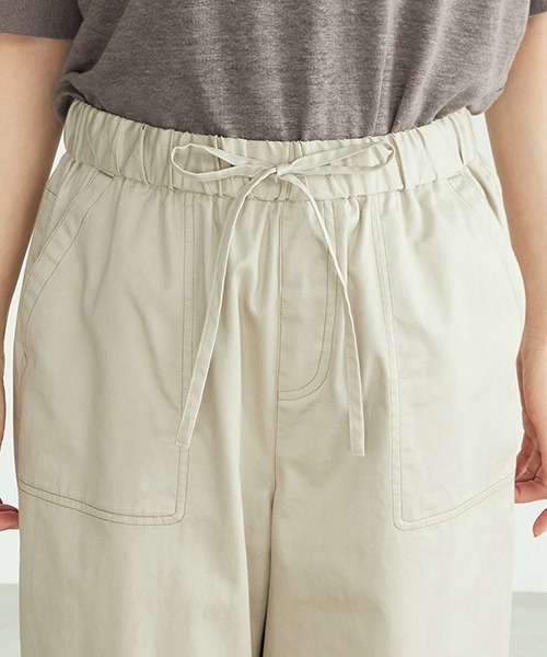 ONIGIRI（オニギリ）の「スリット　ワイドパンツ（その他パンツ・レディース・ホワイト/ベージュ・SMALL/MEDIUM/LARGE）」の12枚目の写真