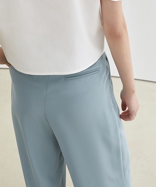 Fano Studios(ファノ ストゥディオズ)の「【Fano Studios】Loose drape straight pants FC21K056(スラックス・レディース・ライトブルー・M/L/S)」の4枚目の写真
