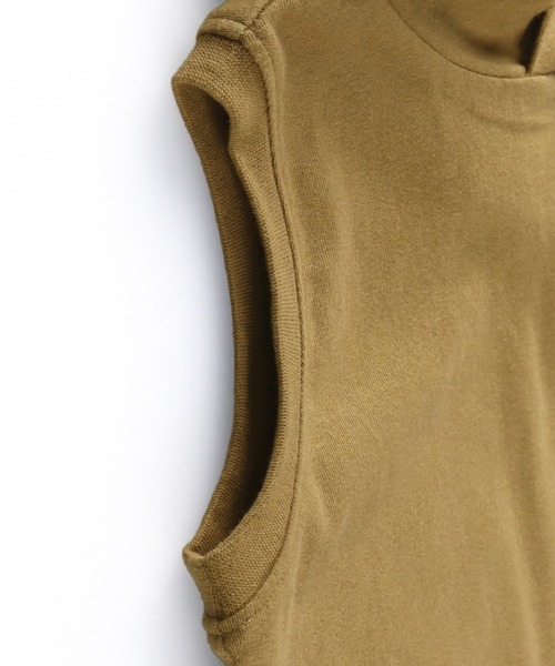 BRANSHES(ブランシェス)の「【UVカット】ボックスロゴタンクトップ(タンクトップ・キッズ・チャコールグレー/キャメル・90cm/110cm/100cm/120cm/130cm/140cm/150cm)」の5枚目の写真