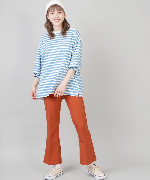 SPINNS（スピンズ）の「【ゆったりシルエット】10色展開 ボーダーリンガーTシャツ（Tシャツ/カットソー・レディース・ボルドー/ホワイト系その他/グレー系その他/グリーン系その他/ブルー系その他/イエロー系その他/レッド系その他/ホワイト系その他2/ホワイト系その他3/グリーン系その他2・ONESIZE）」の13枚目の写真