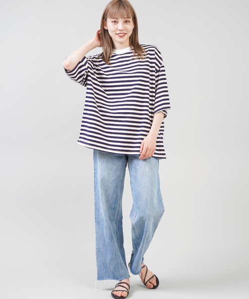 SPINNS（スピンズ）の「【ゆったりシルエット】10色展開 ボーダーリンガーTシャツ（Tシャツ/カットソー・レディース・ボルドー/ホワイト系その他/グレー系その他/グリーン系その他/ブルー系その他/イエロー系その他/レッド系その他/ホワイト系その他2/ホワイト系その他3/グリーン系その他2・ONESIZE）」の17枚目の写真