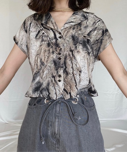 musubore(ムスボレ)の「ハトメデニムパンツ(デニムパンツ・レディース・ブラック/パープル・1/0)」の9枚目の写真