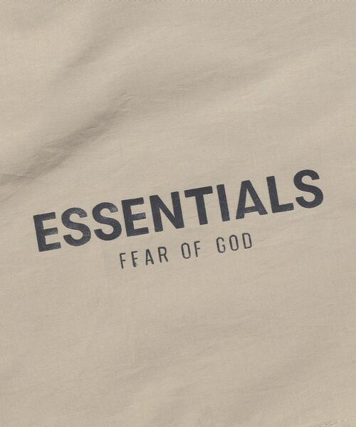 FOG ESSENTIALS（エフオージーエッセンシャルズ）の「＜FEAR OF GOD ESSENTIALS＞ VOLLEY SHORTS/ショーツ（その他パンツ・メンズ・ベージュ/ブラック・X-LARGE/LARGE/MEDIUM/SMALL/X-SMALL）」の13枚目の写真