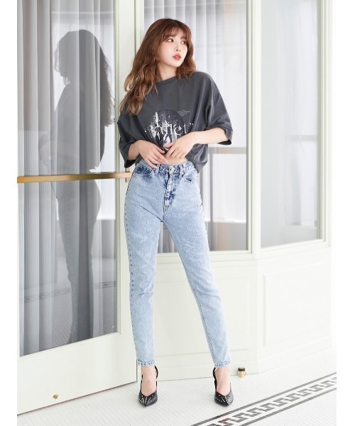 Darich(ダーリッチ)の「ballerinaグラフィックTシャツ(Tシャツ/カットソー・レディース・ホワイト/チャコールグレー/グレー・FREE)」の6枚目の写真