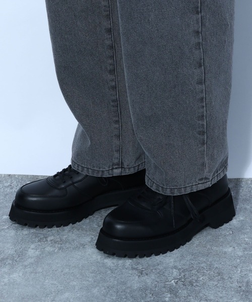 HARE（ハレ）の「ブリーチWストレートデニムパンツ(HARE