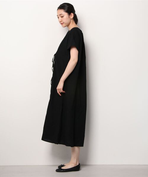 Shelly island（シェリーアイランド）の「スキッパーコットンロングワンピース（ワンピース・レディース・ブラック/オリーブドラブ・M）」の4枚目の写真