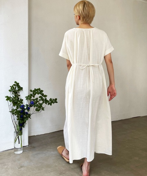 Shelly island（シェリーアイランド）の「スキッパーコットンロングワンピース（ワンピース・レディース・ブラック/オリーブドラブ・M）」の5枚目の写真