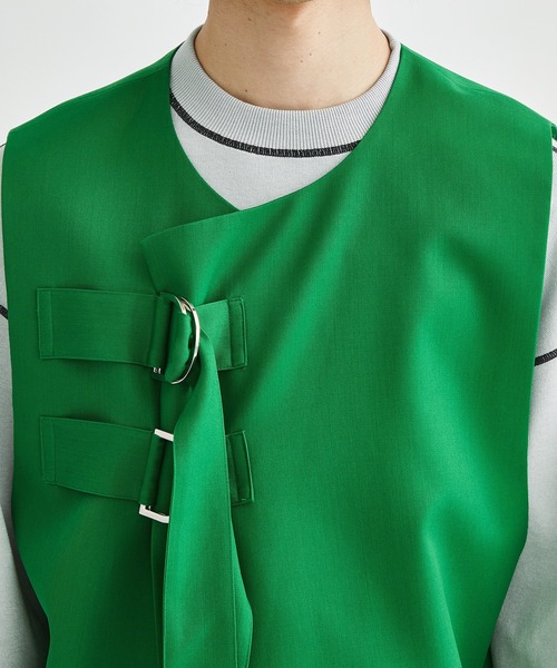 LiNoH（リノー）の「WOOL TWILL BELTED VEST（ベスト・メンズ・ブラック/グリーン・FREE）」の18枚目の写真