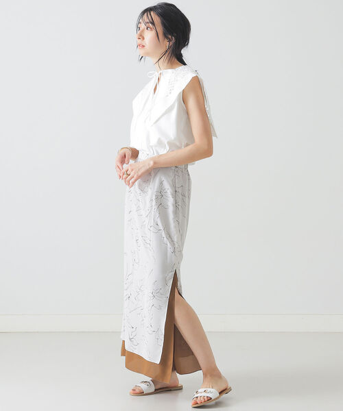 BEAMS LIGHTS(ビームスライツ)の「BEAMS LIGHTS / ドロー フラワー プリント Iライン スカート(スカート・レディース・オフホワイト/ブラック・36/38)」の10枚目の写真