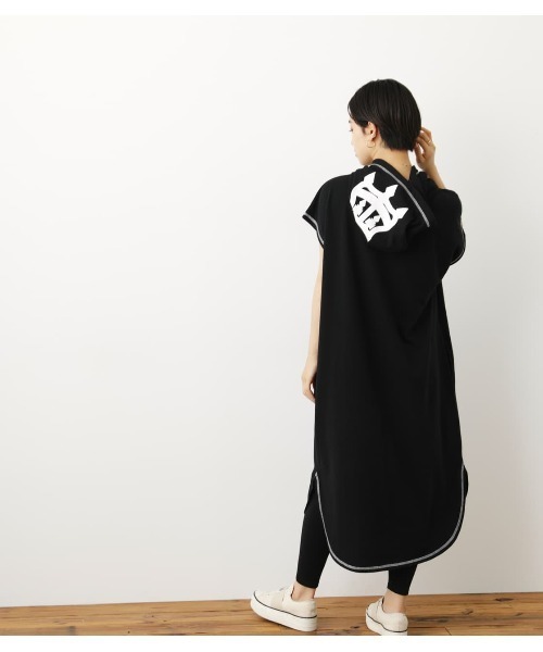 セール Web限定 Setアイテム クラウンカットパーカーワンピ レギンスセットwl ワンピース Rodeo Crowns Wide Bowl ロデオクラウンズワイドボウル のファッション通販 Zozotown