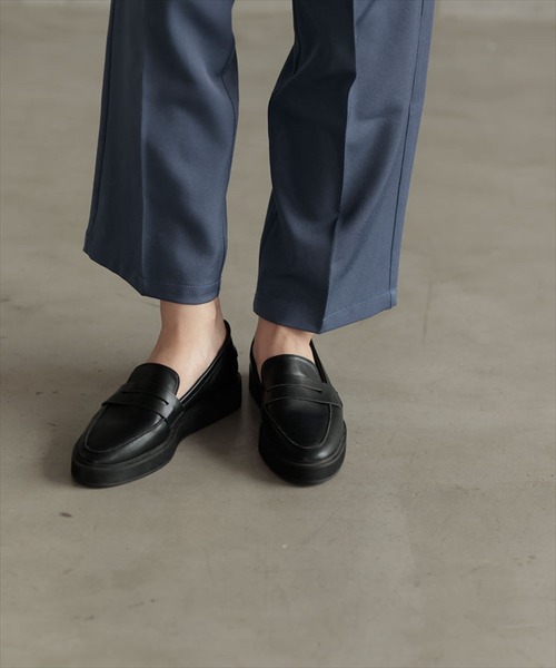 DONOBAN（ドノバン）の「プラットフォームローファー（ローファー・レディース・ホワイト/ブラック・25.0/23.0/24.0）」の8枚目の写真